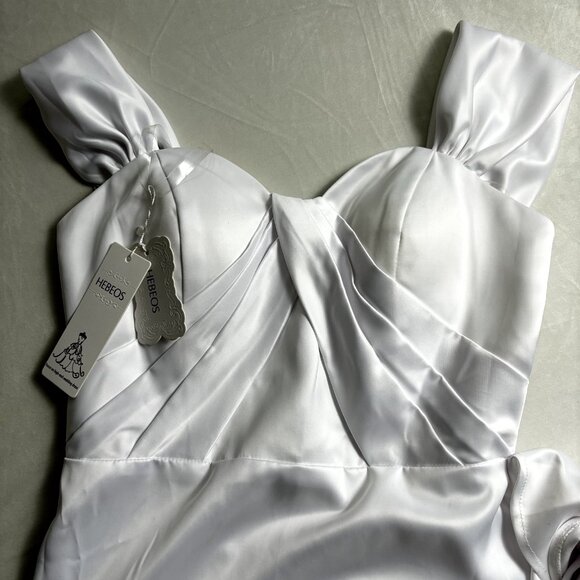 Beautiful Wedding Dress‎ Pearly White Satin Gown Buttoned Back NWT mermaid train - Picture 4 of 8